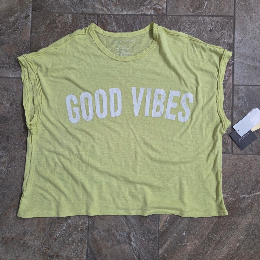 NWT Grayson Threads Womens Green Hello Gorgeous Good Vibes Cropped T Shirt Med